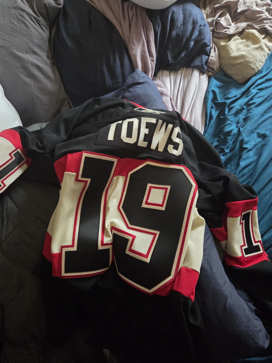 Jonathan Toews Chicago Blackhawks 2009 Winter Classic Jersey - photo 2