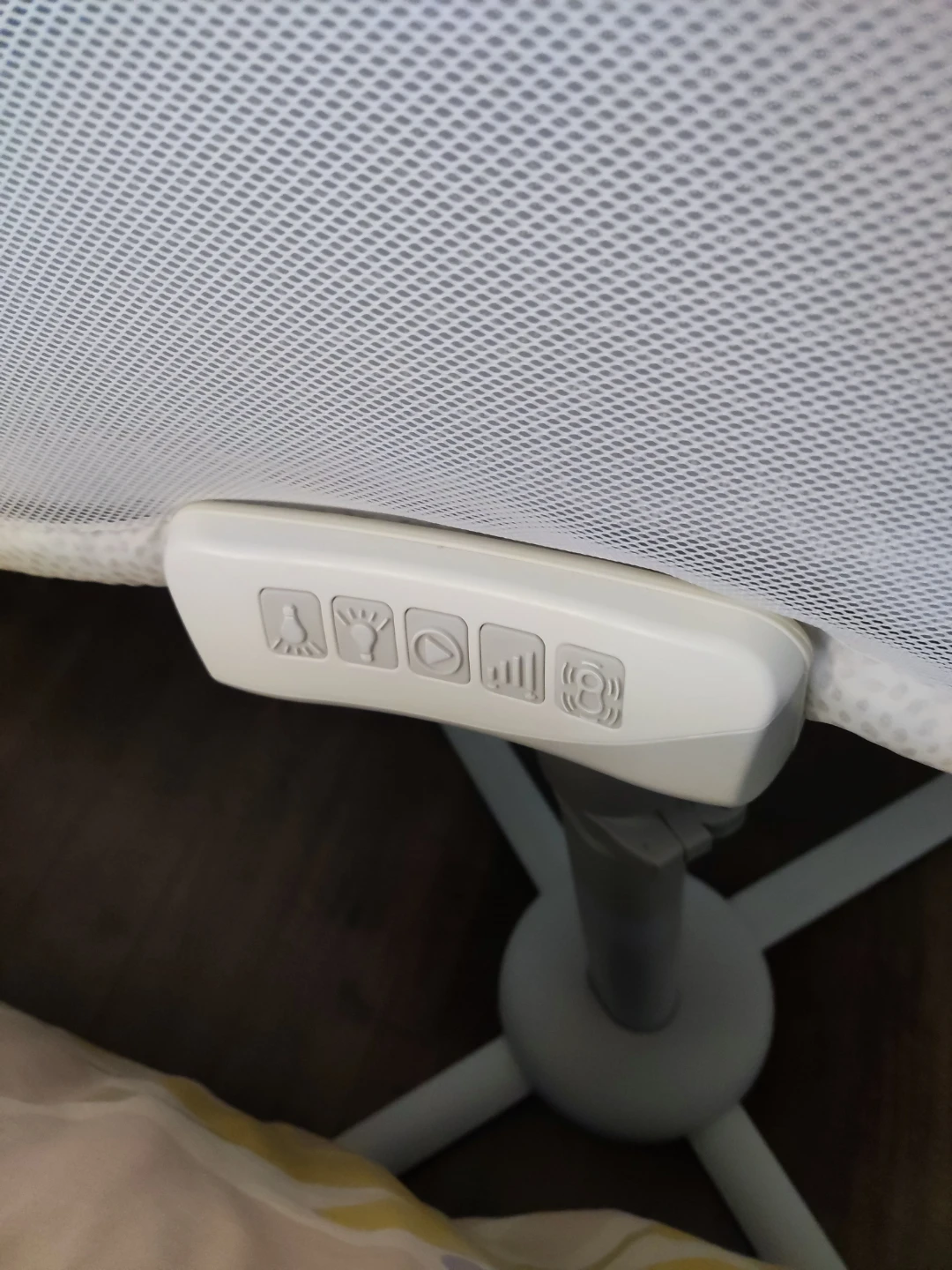 Halo bassinet swivel sleeper - photo 3