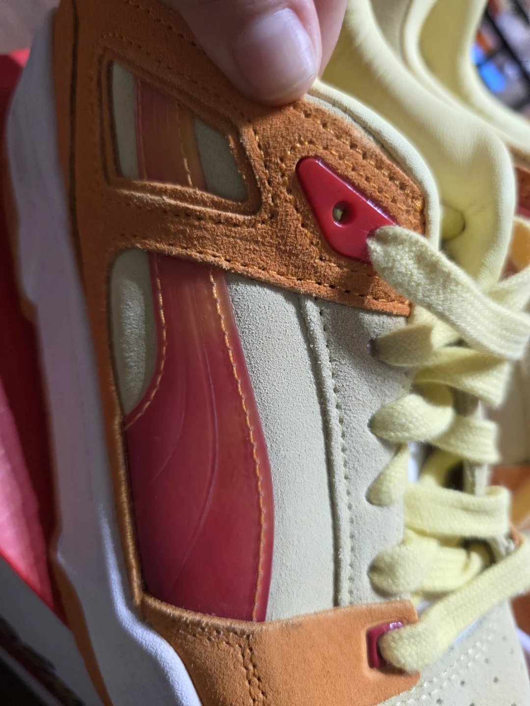 Puma x Pokémon Charmander Sneakers  Size 6 - photo 5