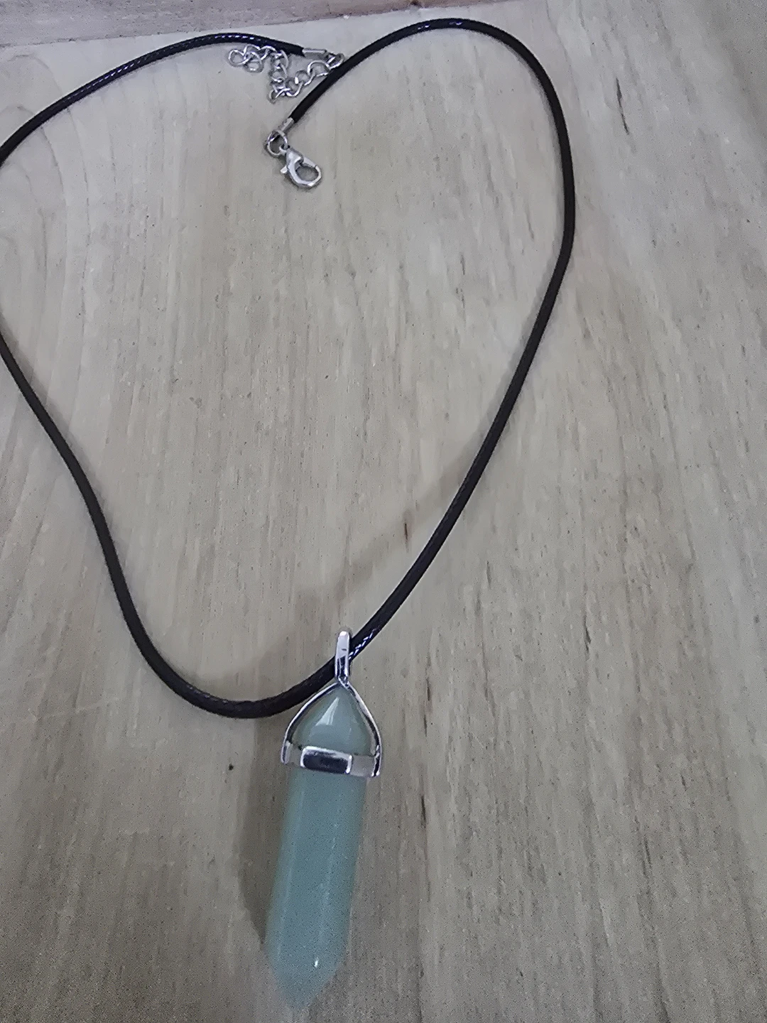 Green Stone Pendant Necklace - photo 2
