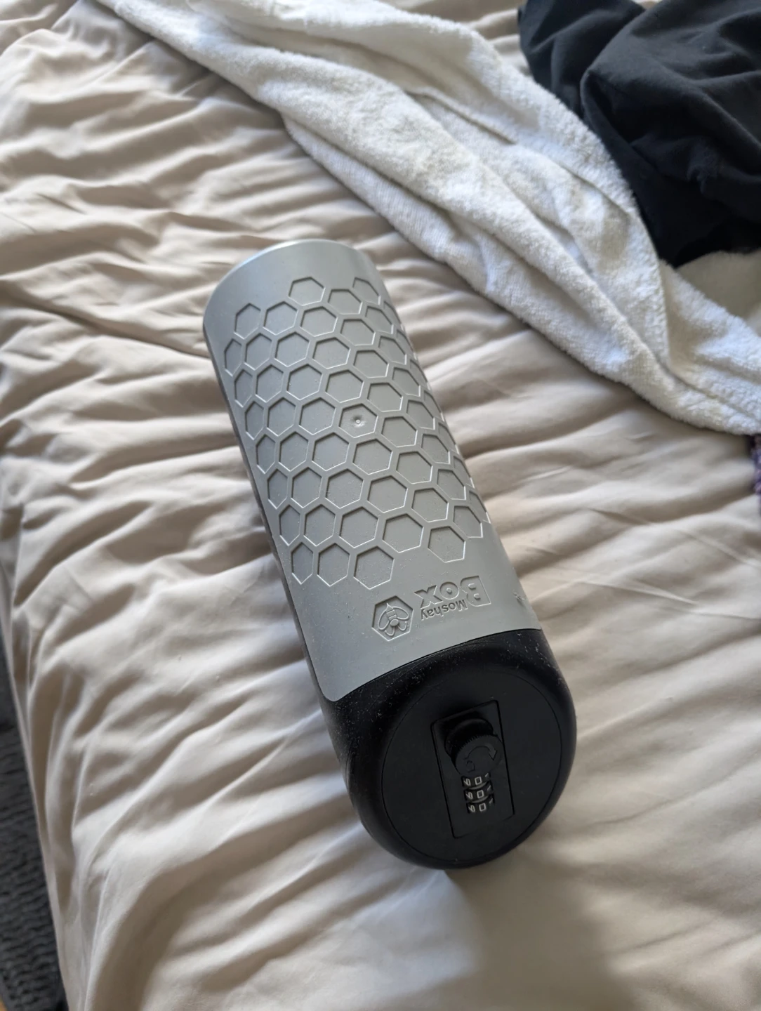 Bike storage box/safe - photo 2
