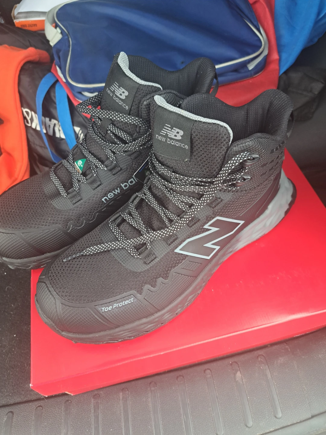 New Balance Men's Black Composite Toe Work Boots Size 10 - photo 2
