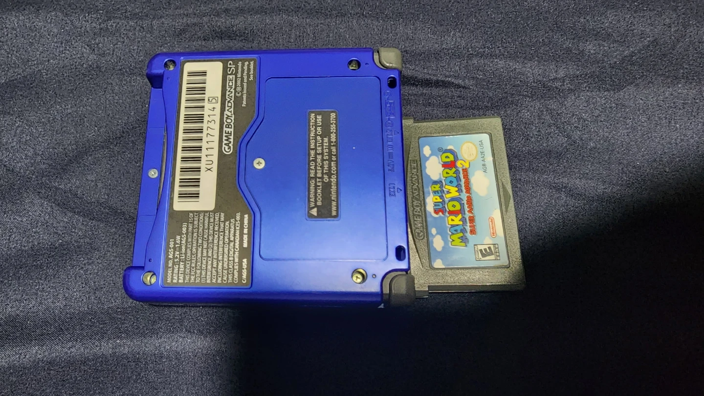 Game Boy Advance SP w/Rhino Skin - photo 3
