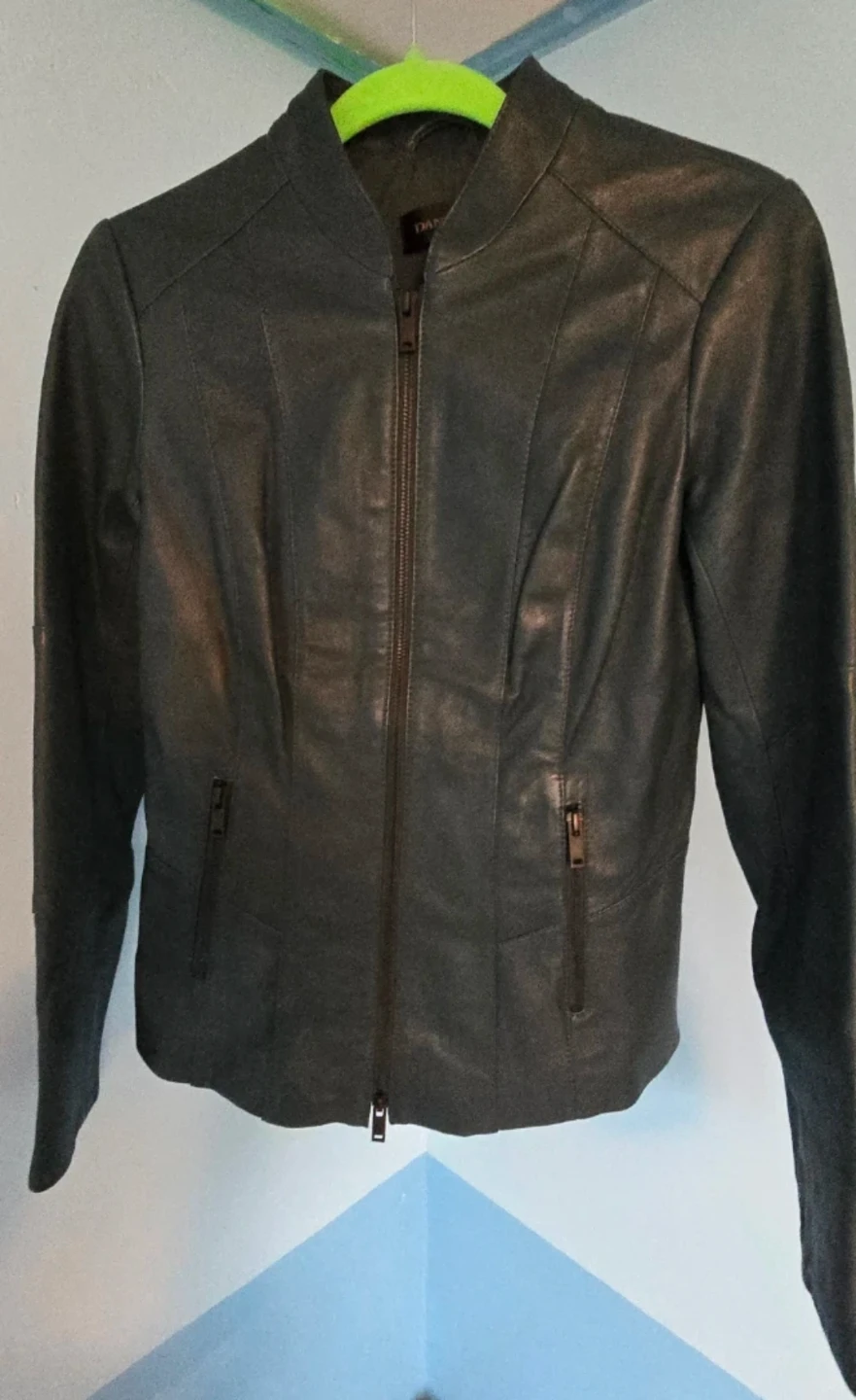 Danier Leather Jacket - photo 4