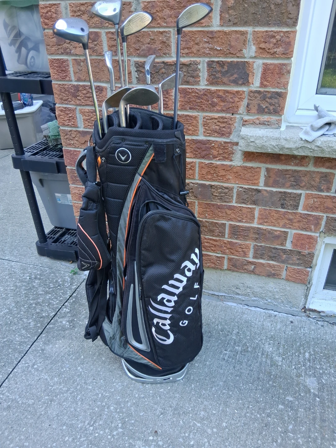 Golf clubs