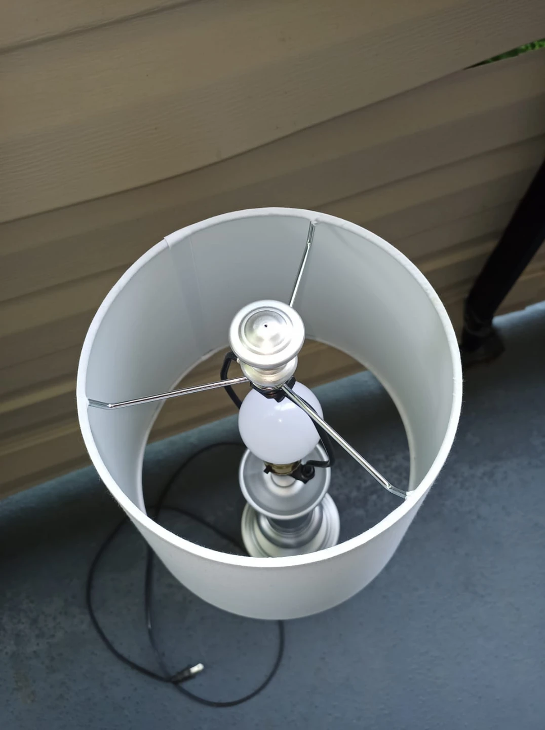 Brushed Nickel Lamp w/Bulb - photo 4