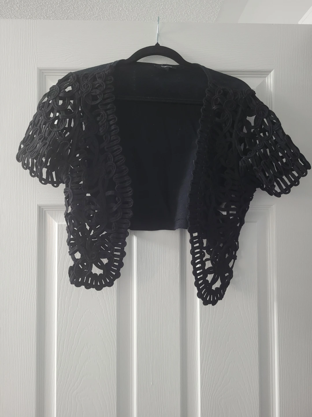 Black lace trim bolero shrug