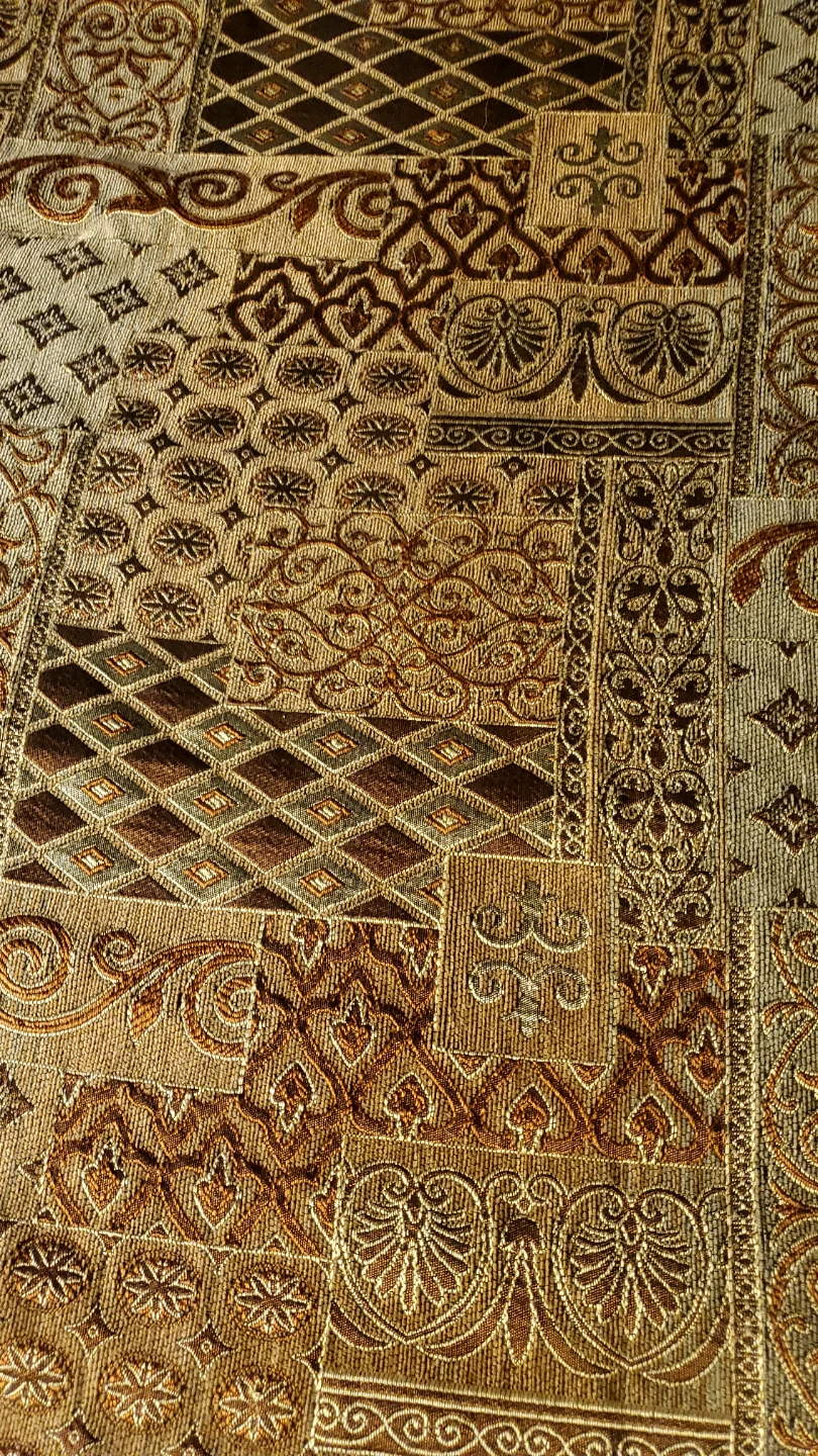 Comforter with Two matching sham