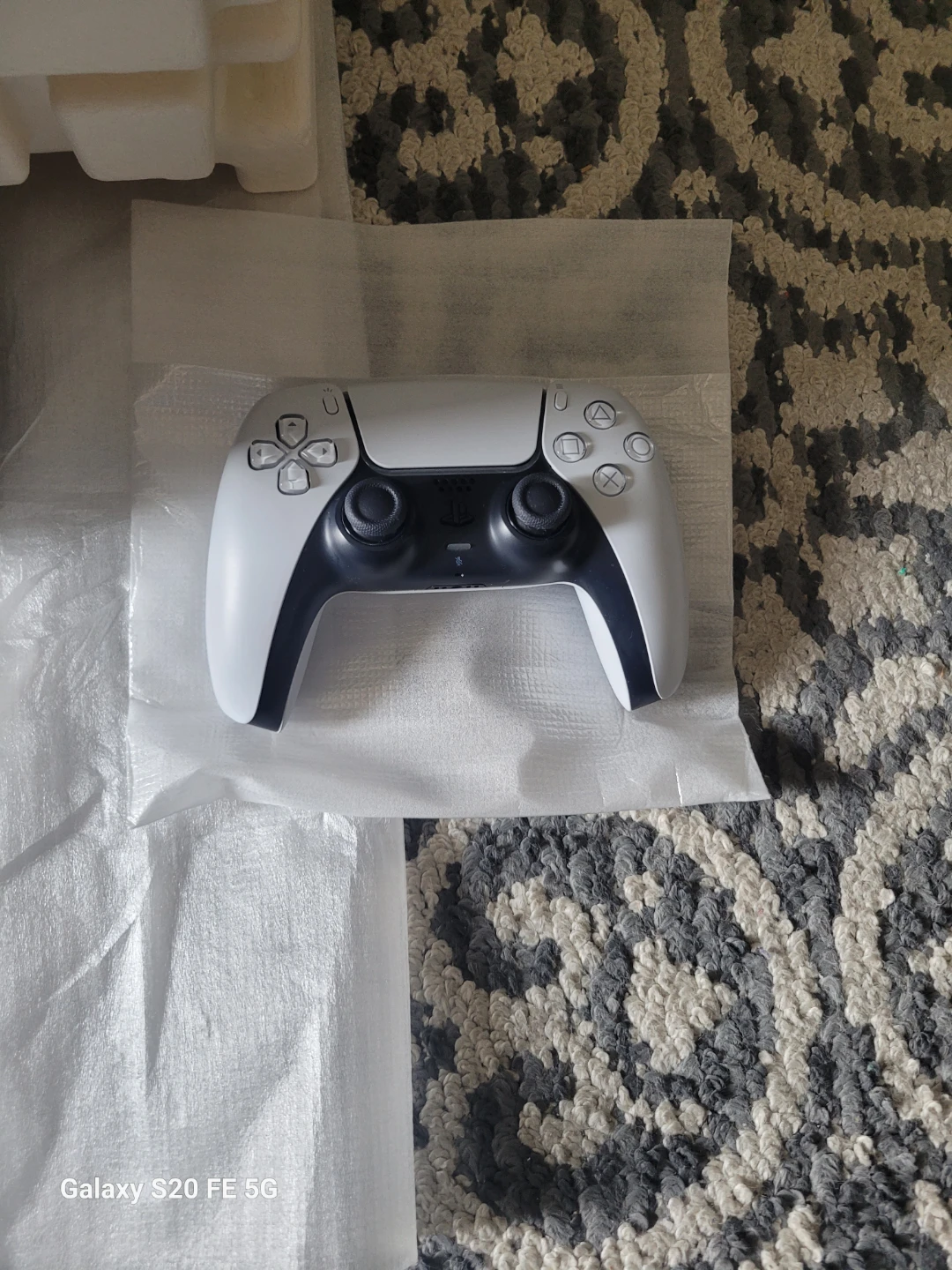 Ps5 Console With Controller - photo 3