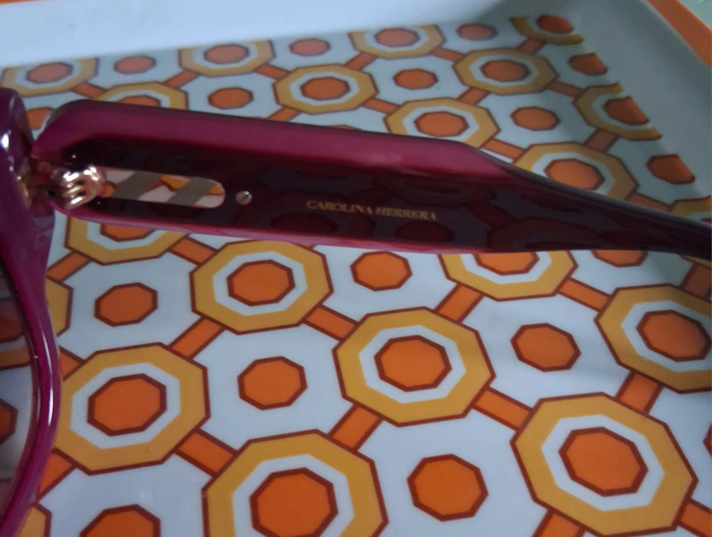 Carolina Herrera Cat-Eye Sunglasses - Red - photo 4