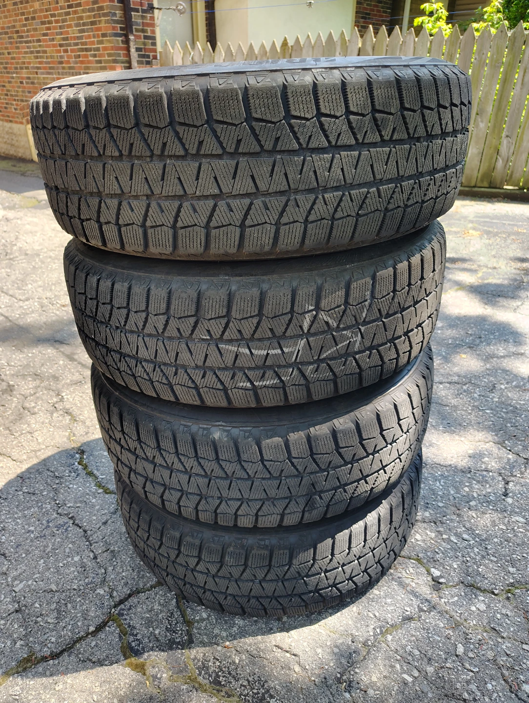 RAV4 winter tires Bridgestone brizzak ws80 - photo 2