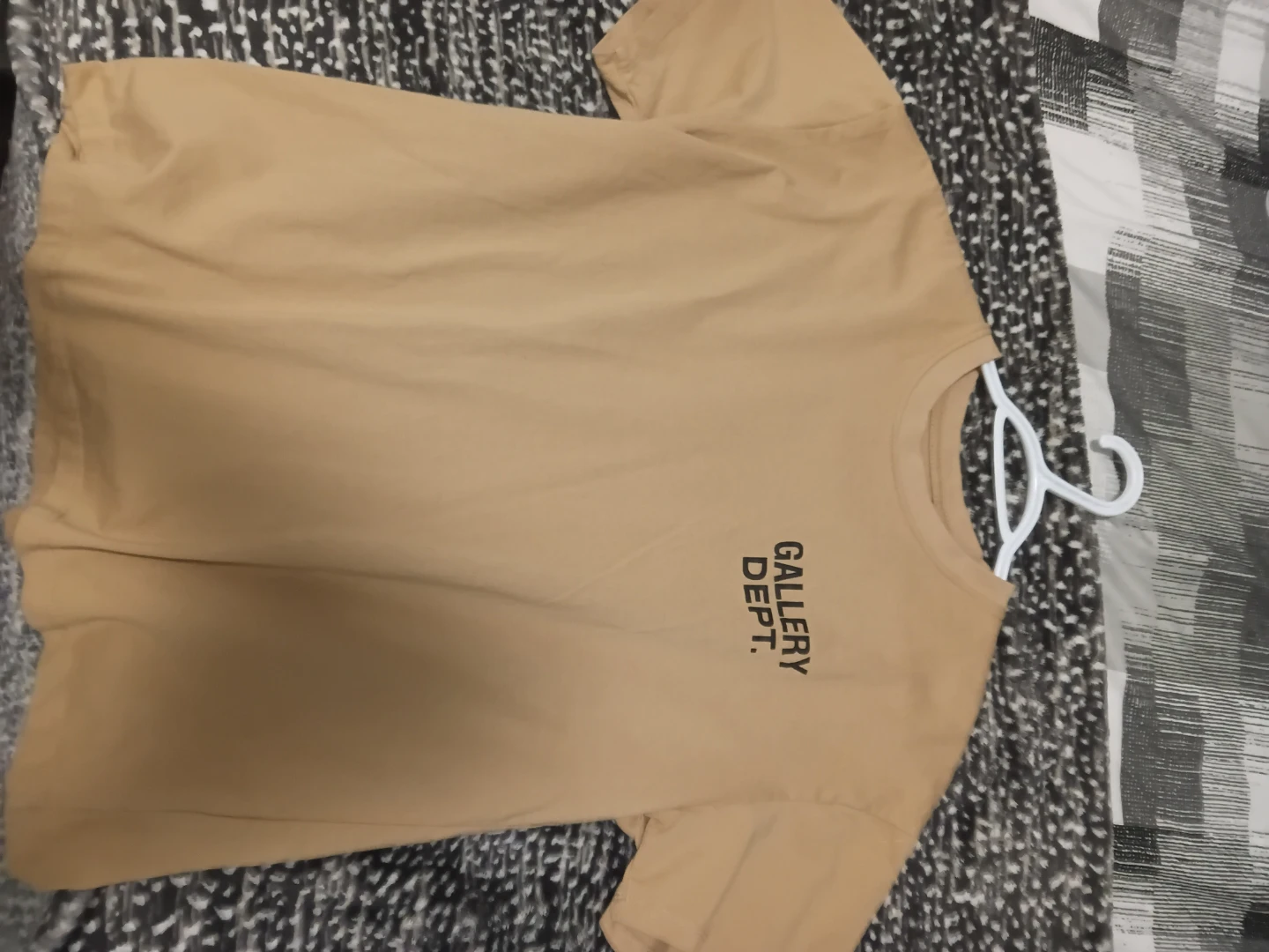 Price negotiable GALLERY DEPT. T-Shirt - Size S - Tan