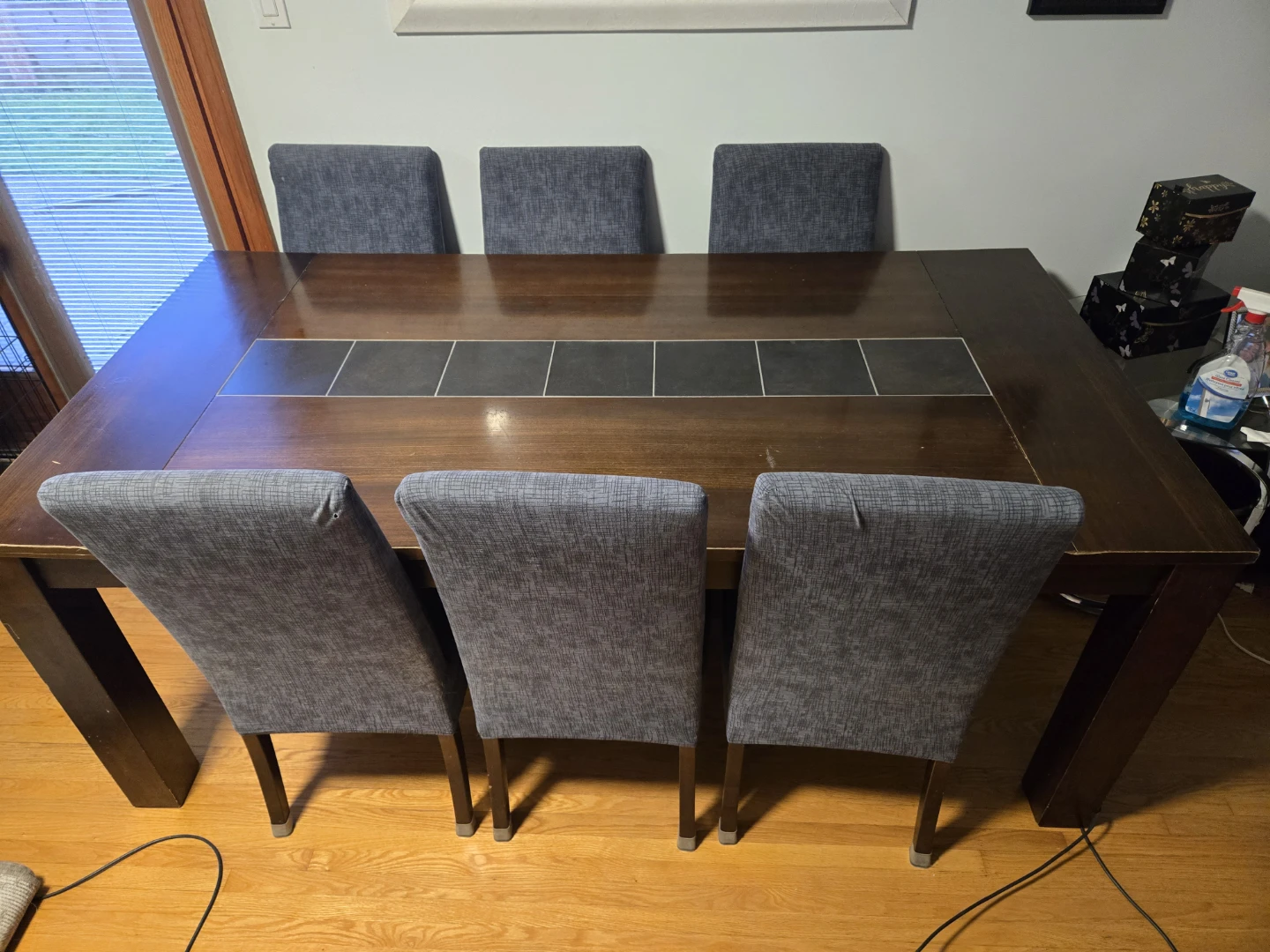 Dining Table with 6 Chairs