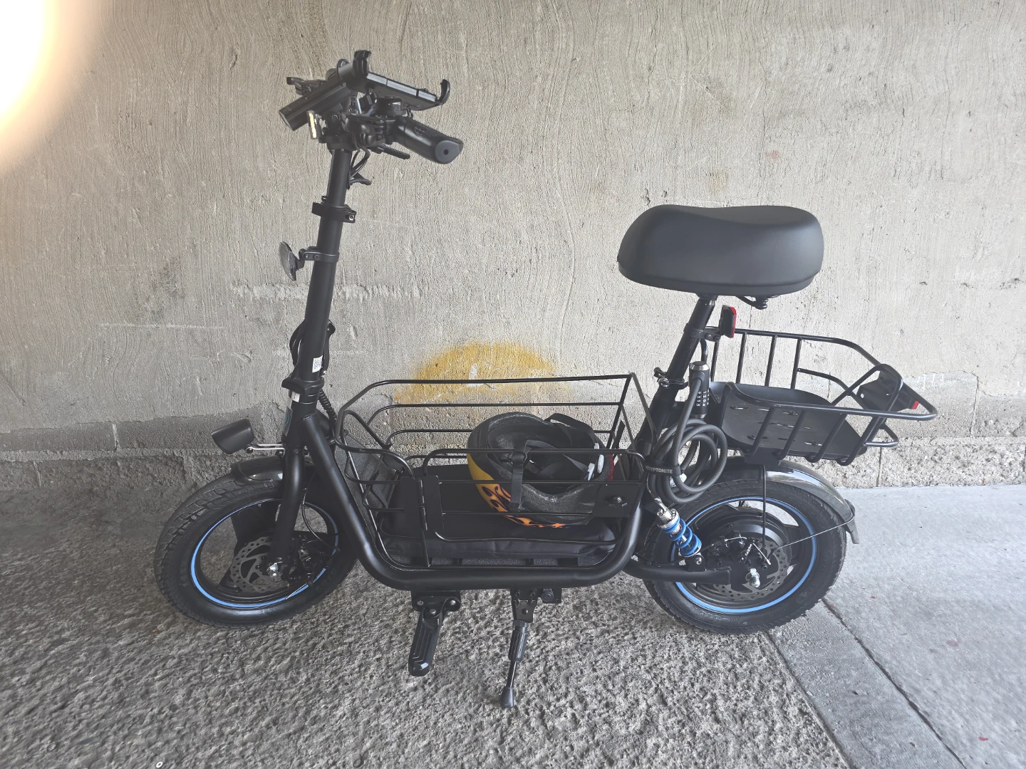 Gyroor C1 Plus Electric Scooter for Adults with Seat & Pet Baske