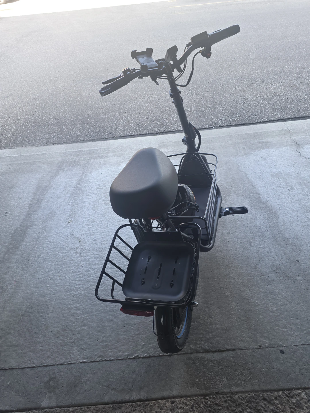 Gyroor C1 Plus Electric Scooter for Adults with Seat & Pet Baske - photo 2
