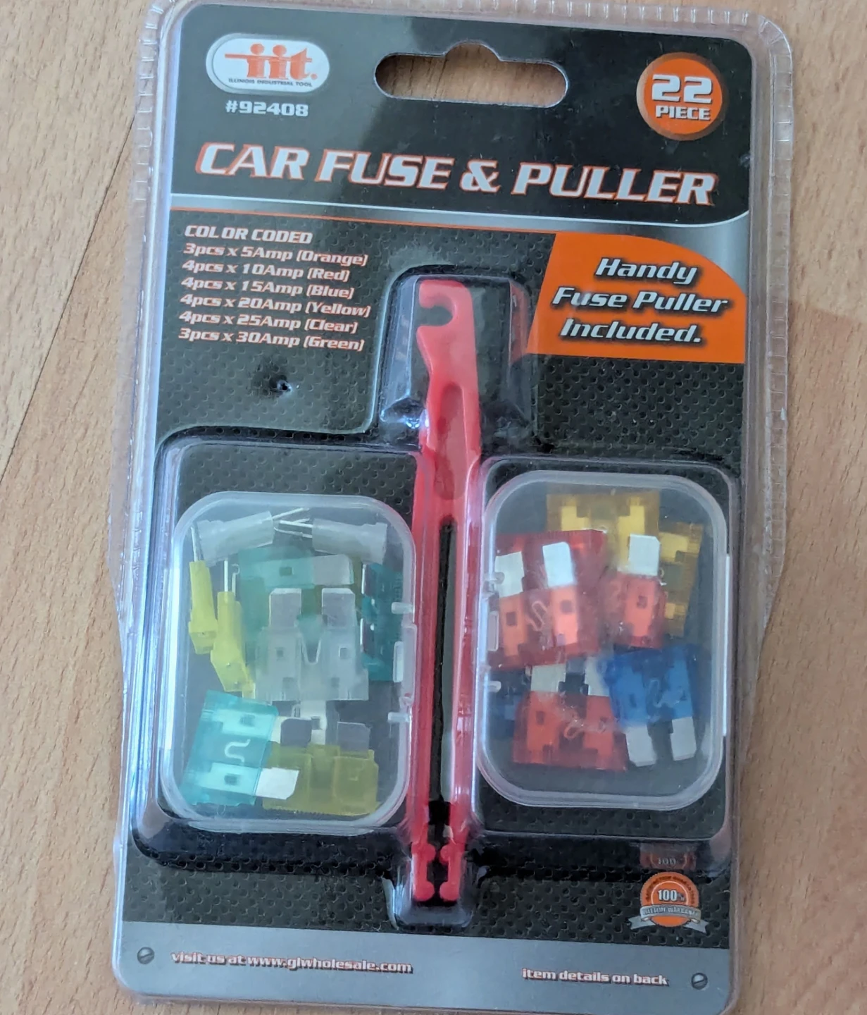 READ AD: NEW 22 car fuses & fuse puller OPENED BUT UNUSED