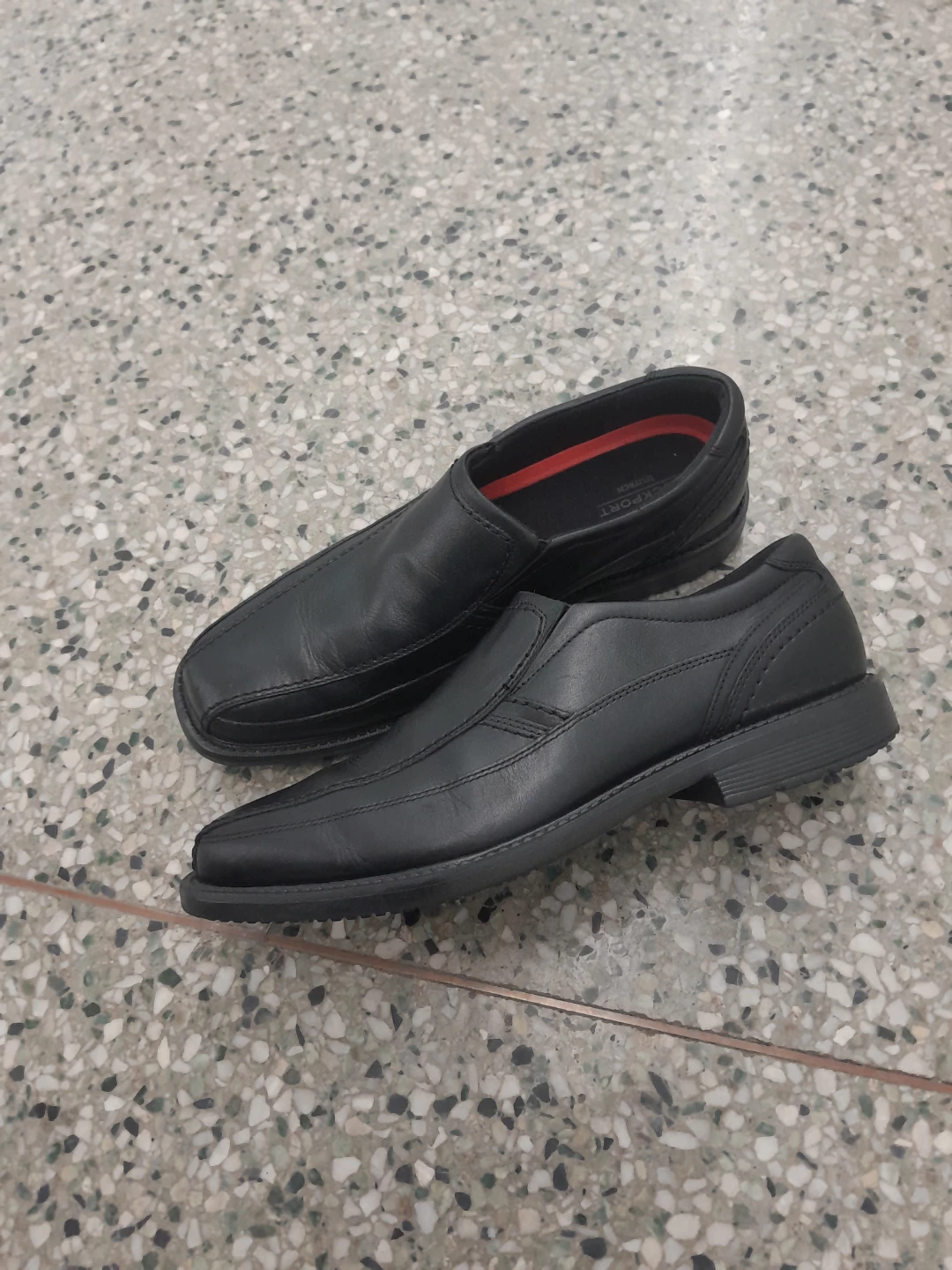 Rockport Black Slip-On Dress Shoes Men's Size 10