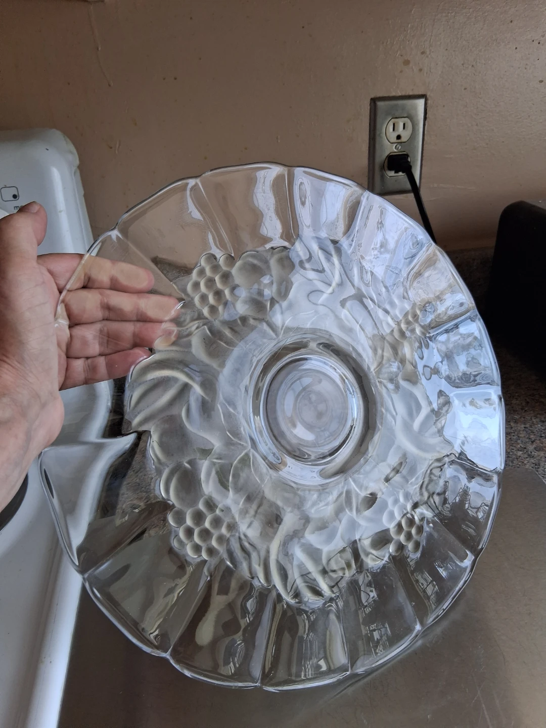 Glass Serving Dish with Grape Design - photo 4