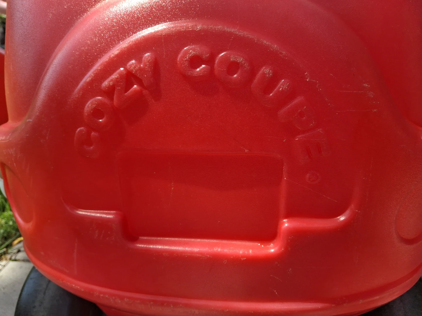Little Tikes Cozy Coupe Ride-On Toy Car - photo 4