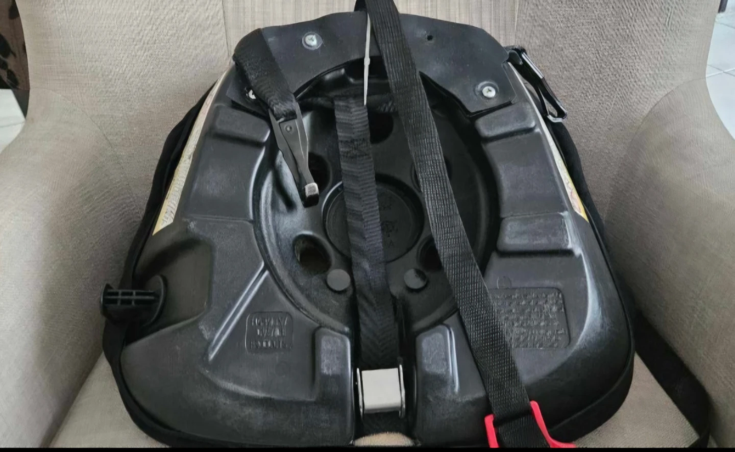 Car seat - photo 3