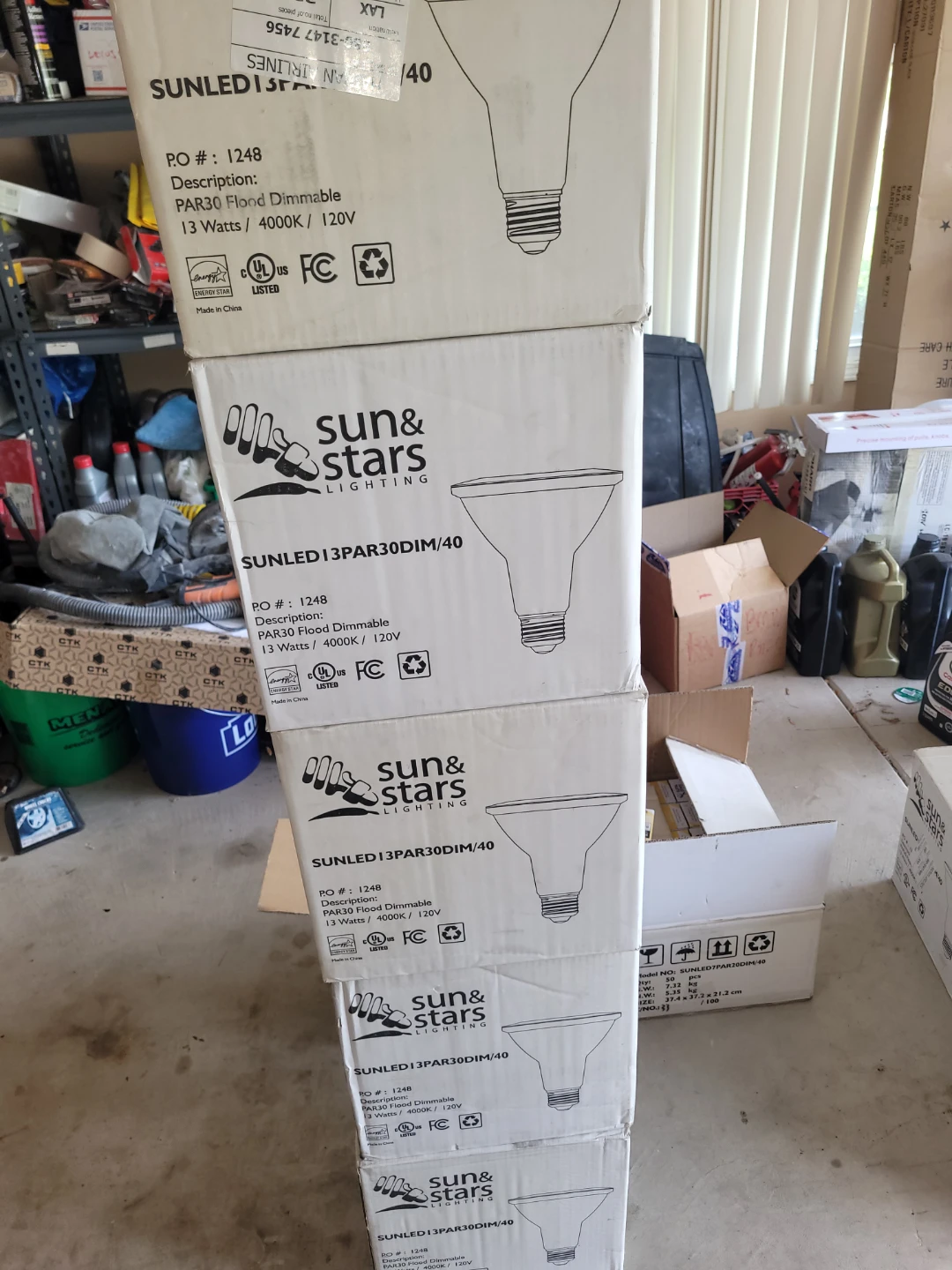 Sun & Stars Lighting PAR30 Flood Dimmable LED Bulbs (4000K)