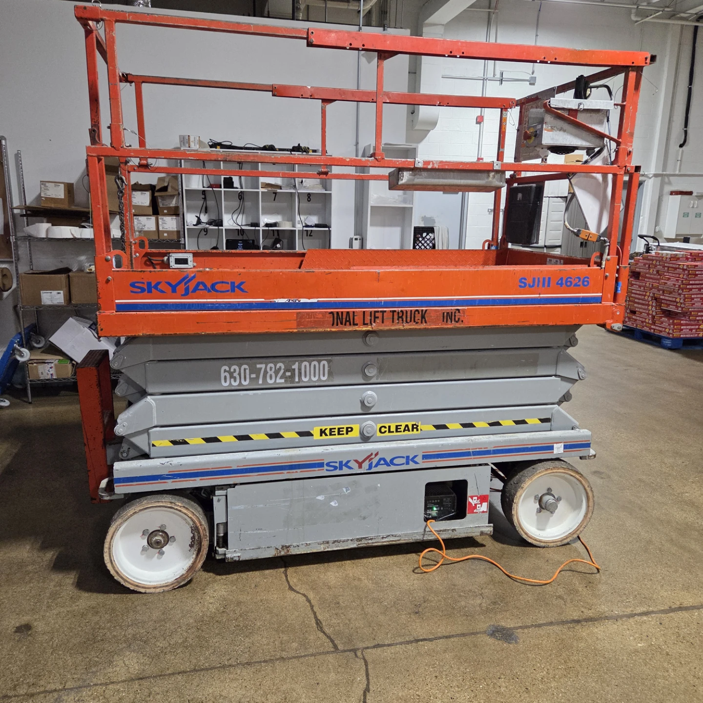 Skyjack SJIII 4626 Aerial Work Platform - photo 2