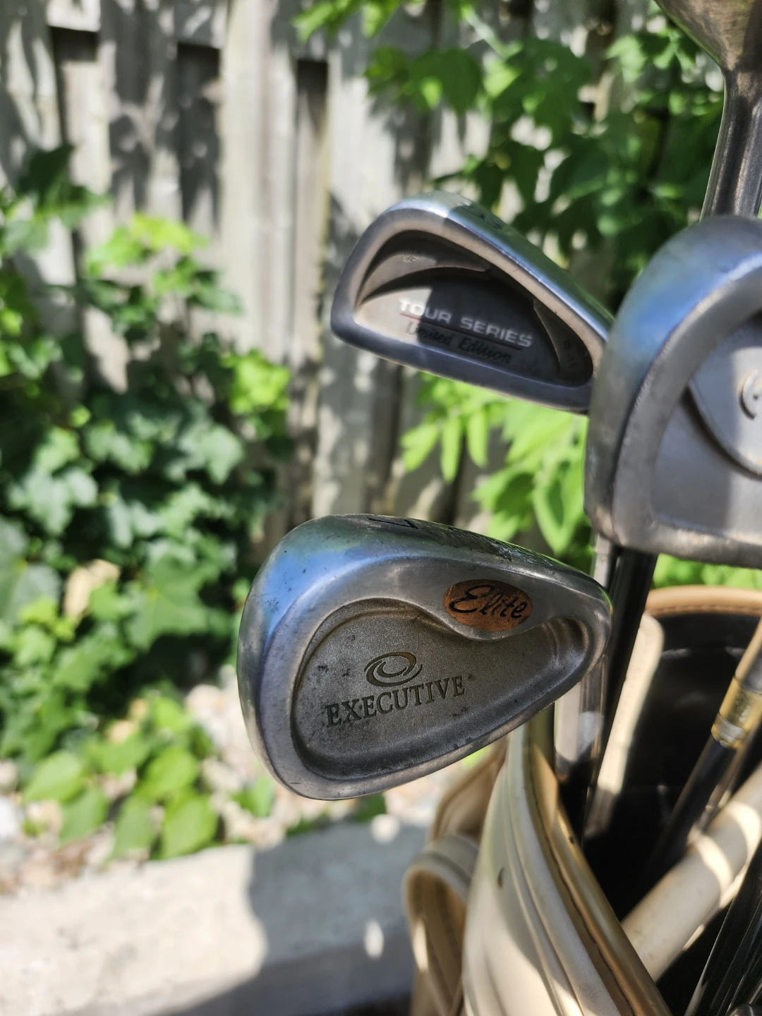 Bulk lot of Golf Clubs - photo 3