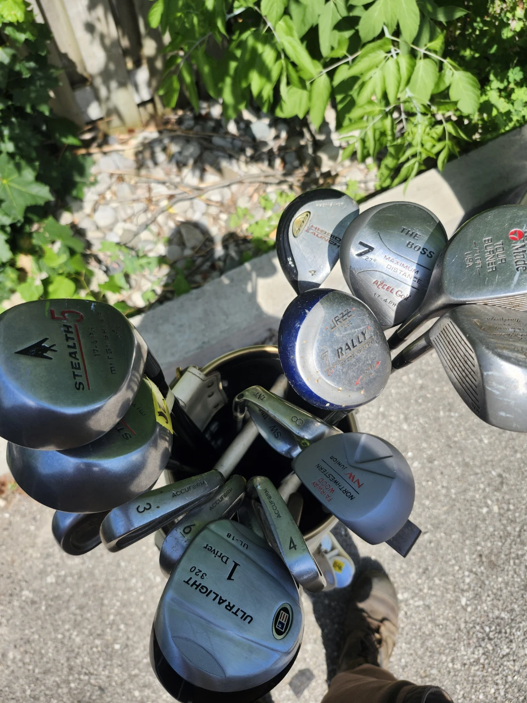 Bulk lot of Golf Clubs - photo 5