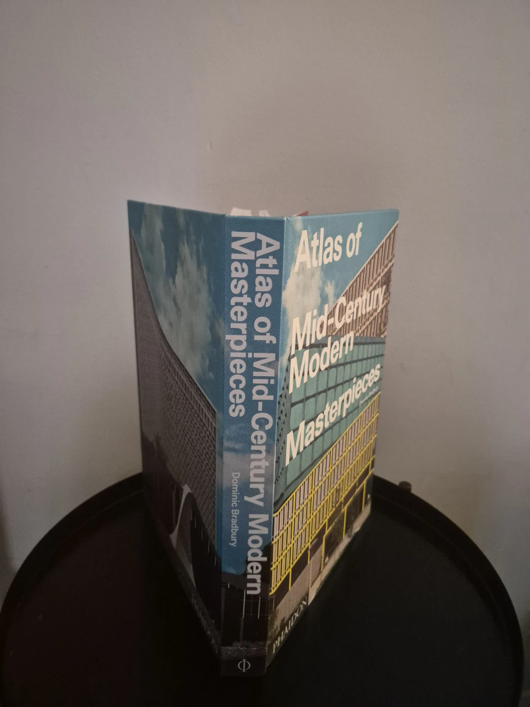 Atlas of Mid-Century Modern Masterpieces - photo 3