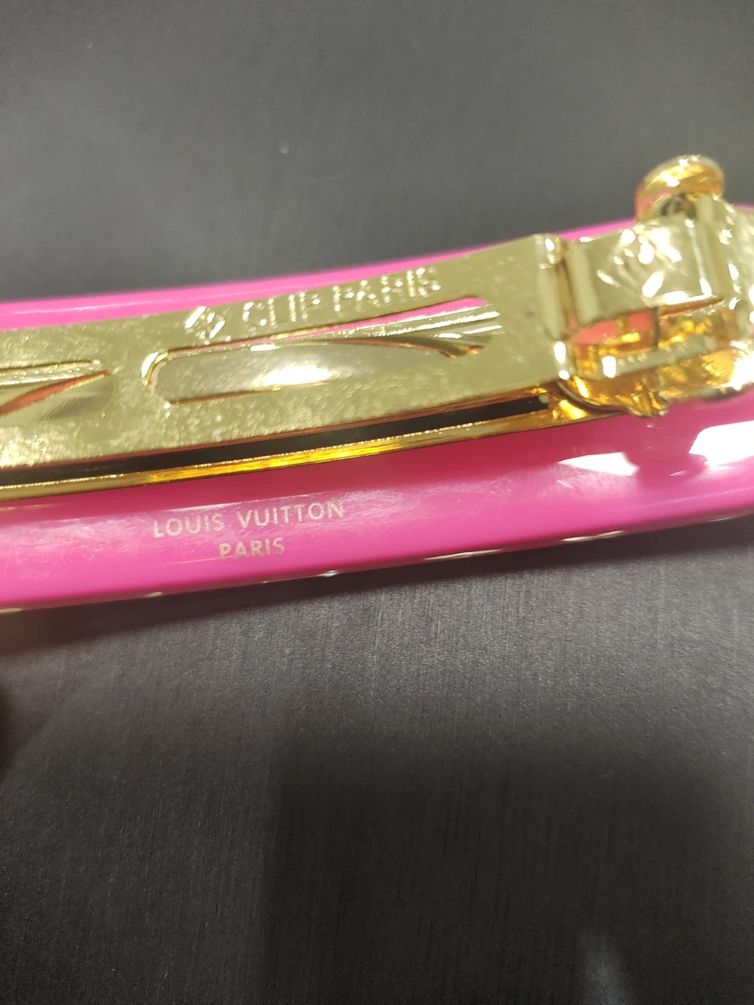 Louis Vuitton Pink Monogram Hair Clip - photo 3