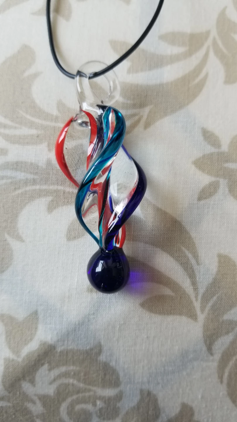 Glass Swirl Pendant and Earring Set - photo 2
