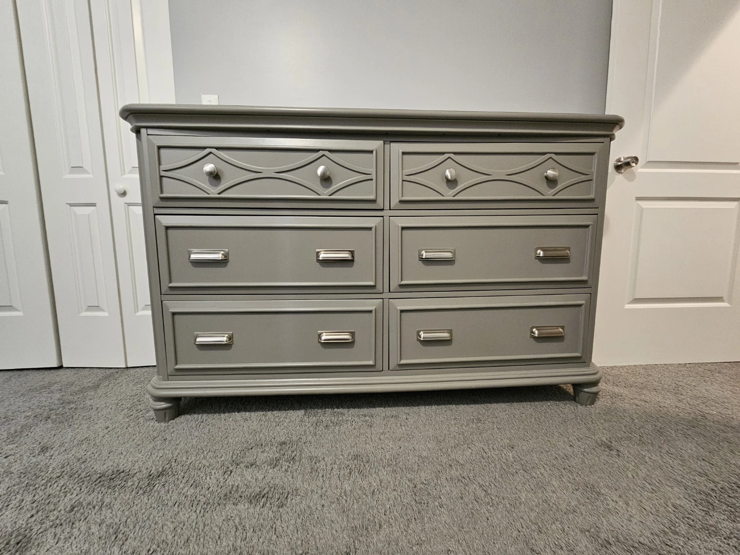 Gray 6-Drawer Dresser - photo 4