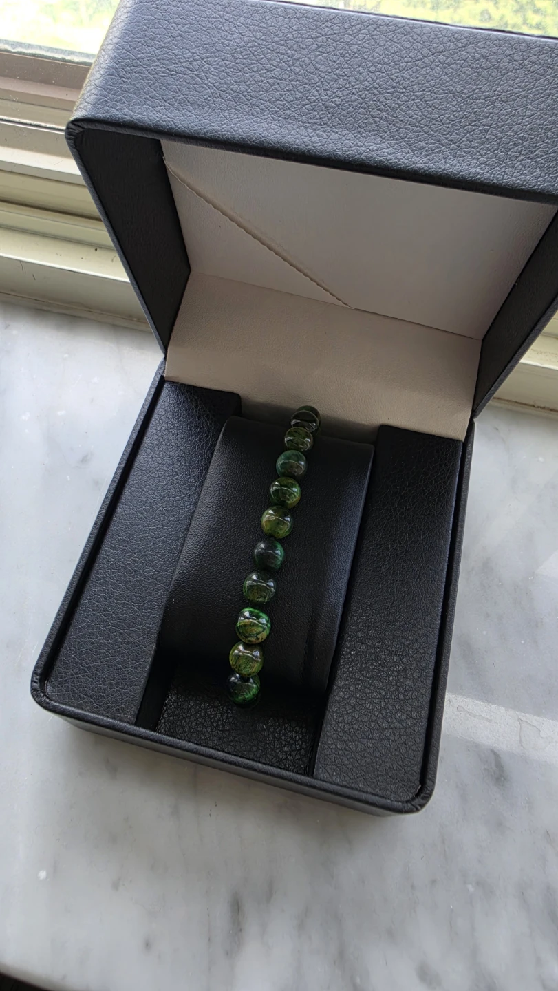 Handmade Green Tiger Eye Crystal Bracelet – 8mm Natural Stone - photo 2