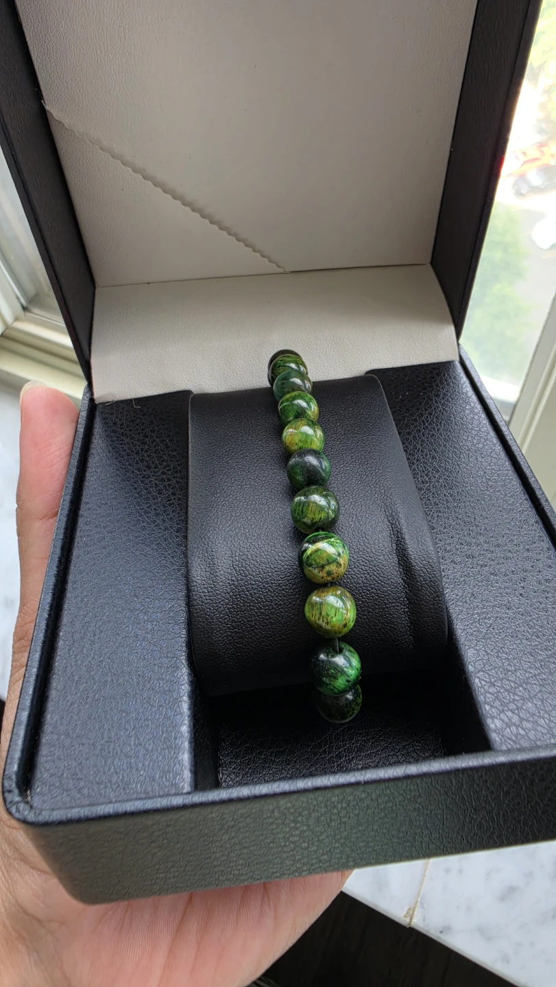 Handmade Green Tiger Eye Crystal Bracelet – 8mm Natural Stone - photo 3
