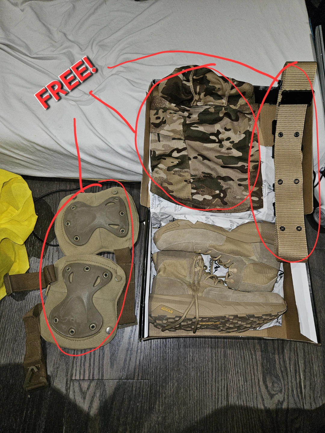 Tactical Boots/Shoes US 10.5 + Free stuff