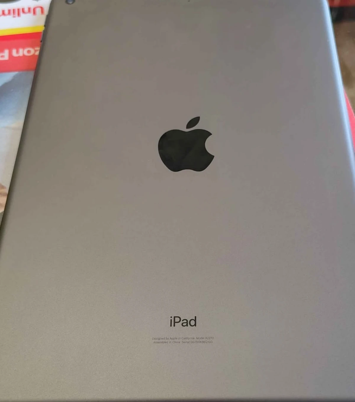 Apple iPad 8th Gen - 10.2" Display [ 128GB] - Great Condition!