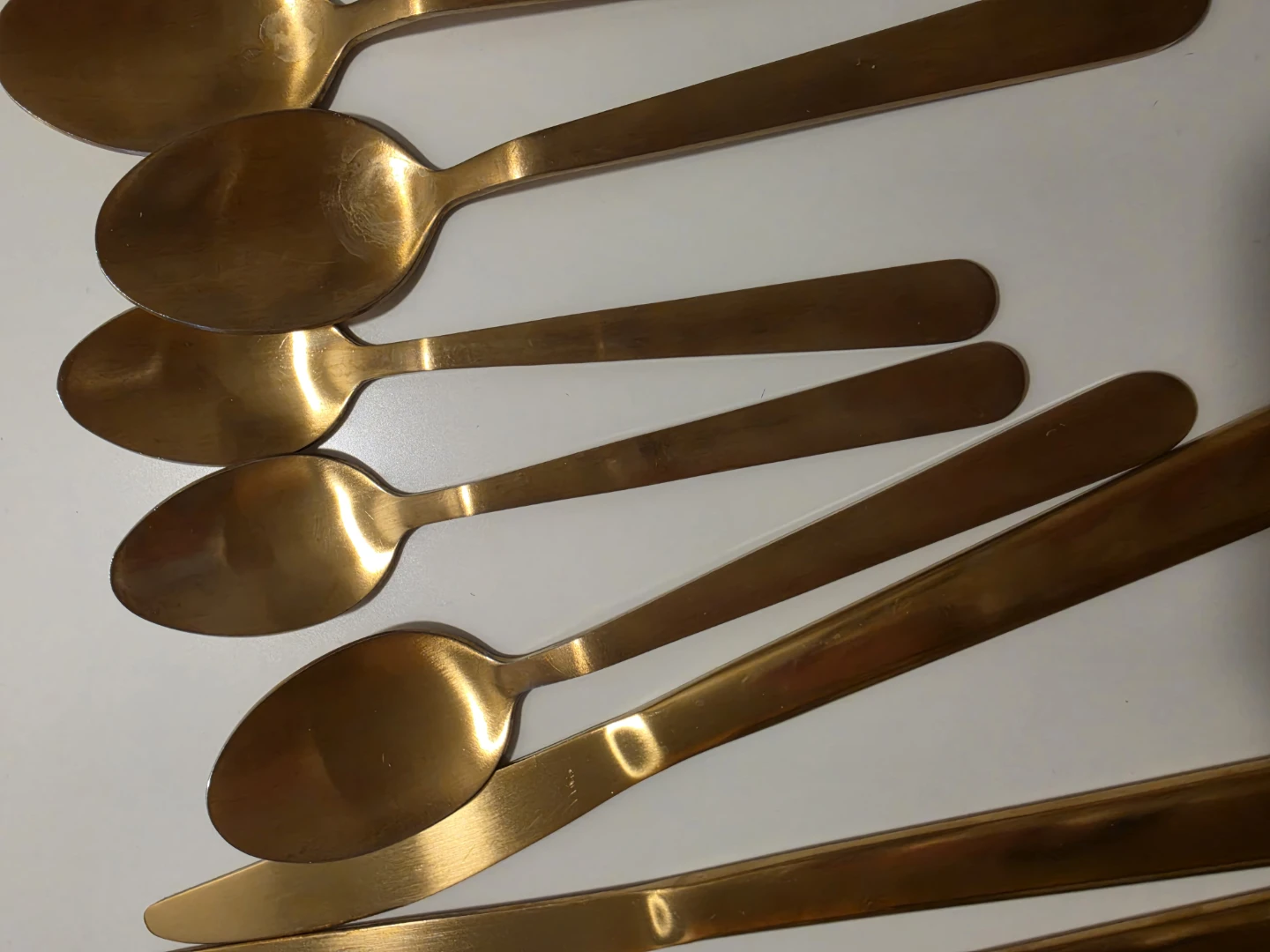 Gold colored silverware set - photo 3