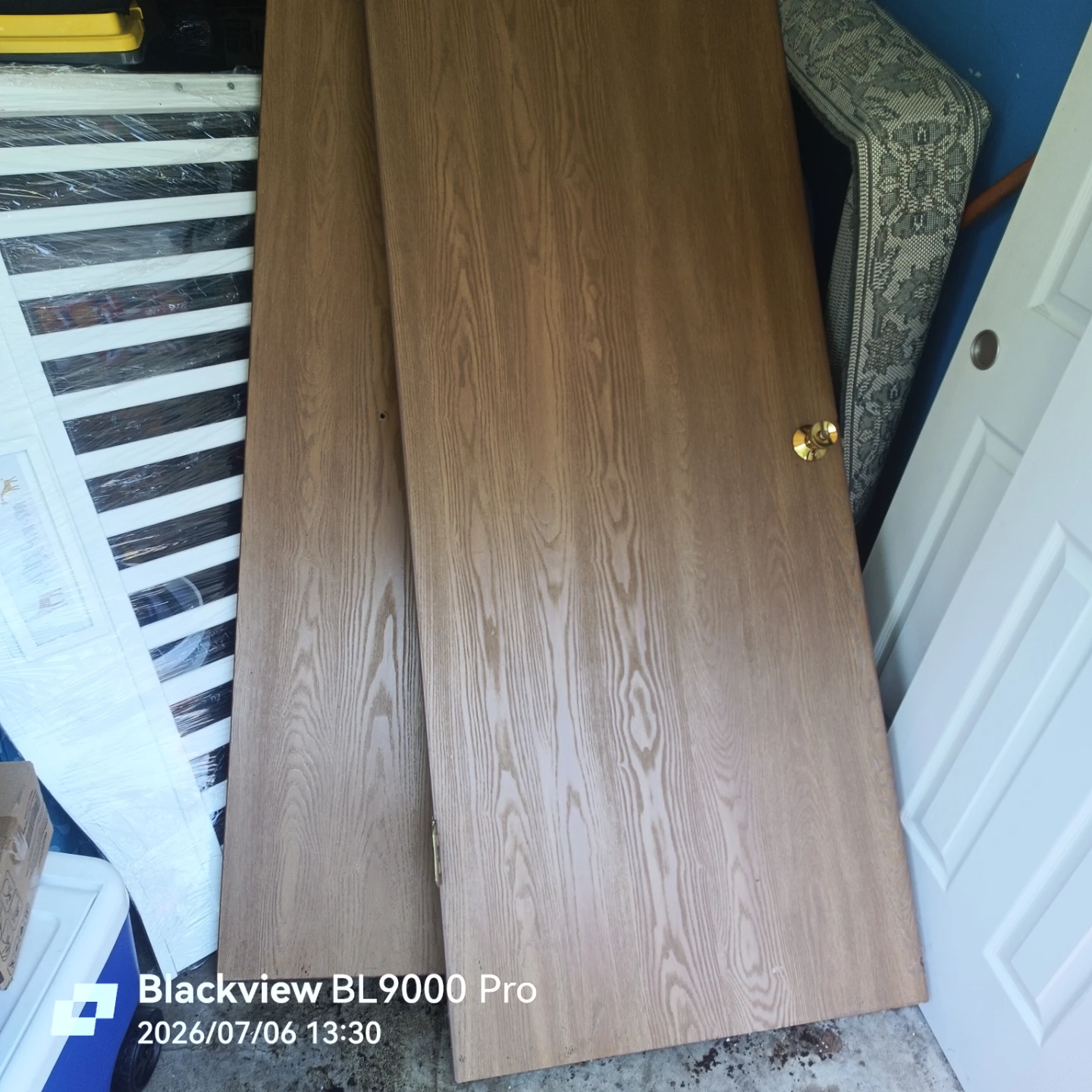 Free closet doors in the Wheeling area - photo 5