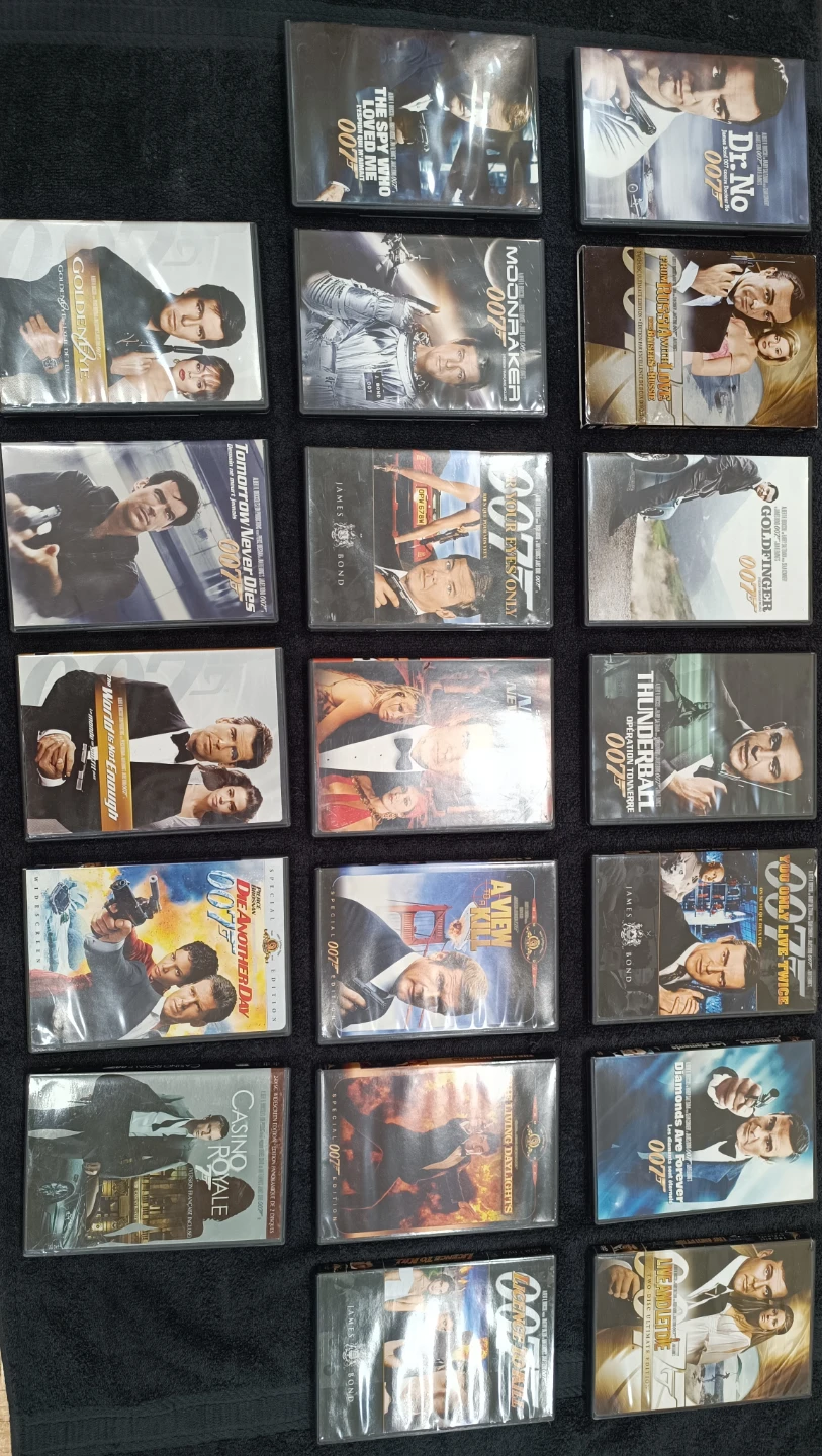 James Bond 007 DVD Collection