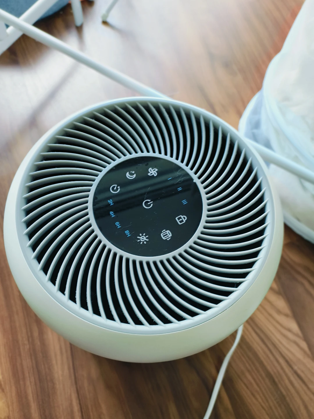 Levoit Core 300 True HEPA Air Purifier - photo 2