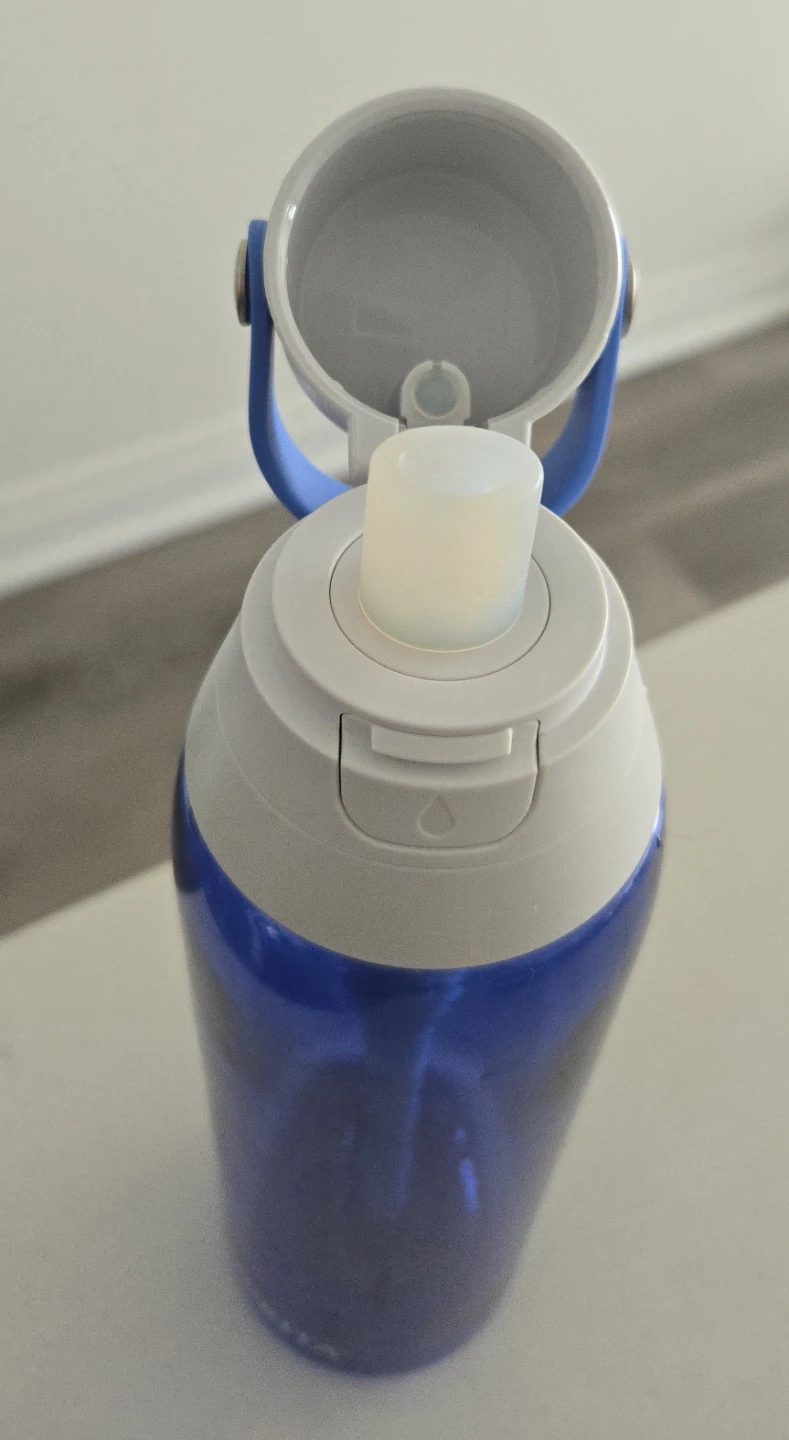 Brita Premium Filtering Bottle – Sapphire - photo 3