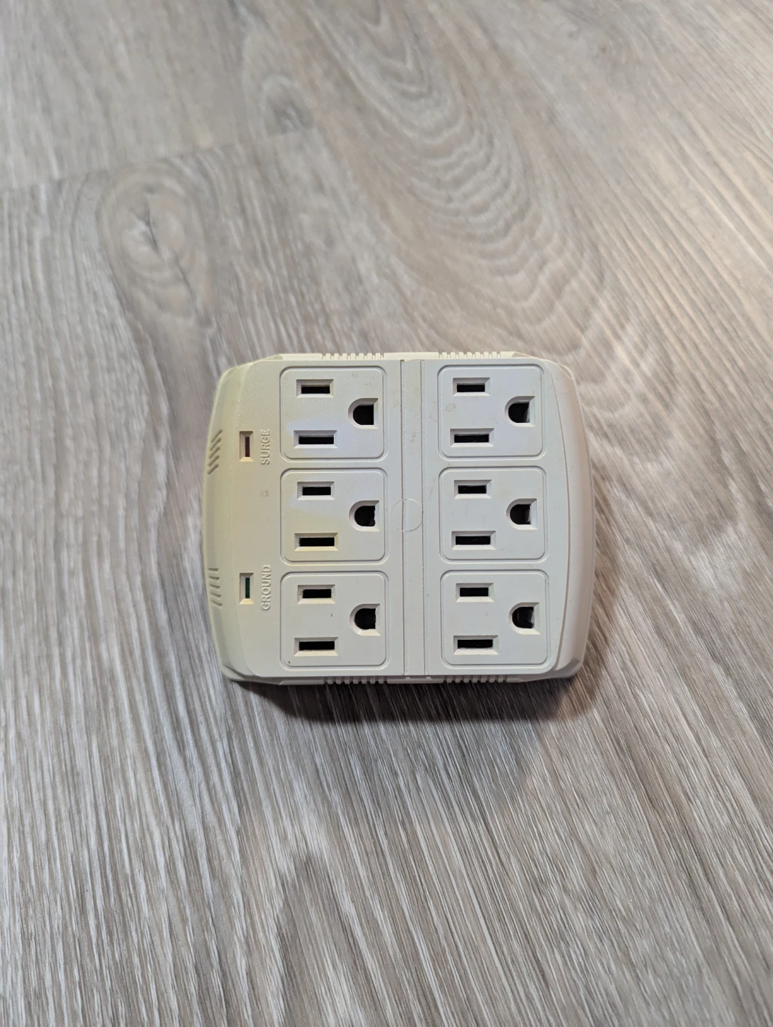 6 Outlet Wall Tap Power Strip