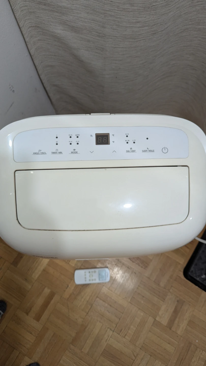TOSHIBA 12,000 BTU 3-in-1 Portable Air Conditioner AC+Remote con - photo 2