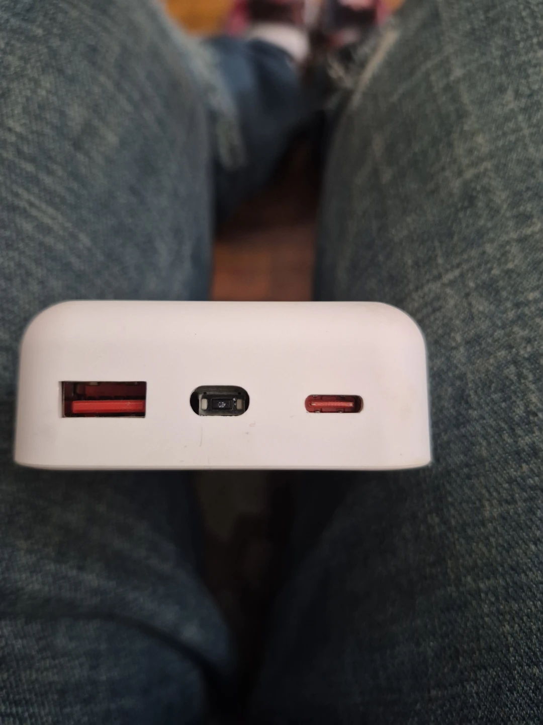 10000mAh Wireless Power Bank - photo 2