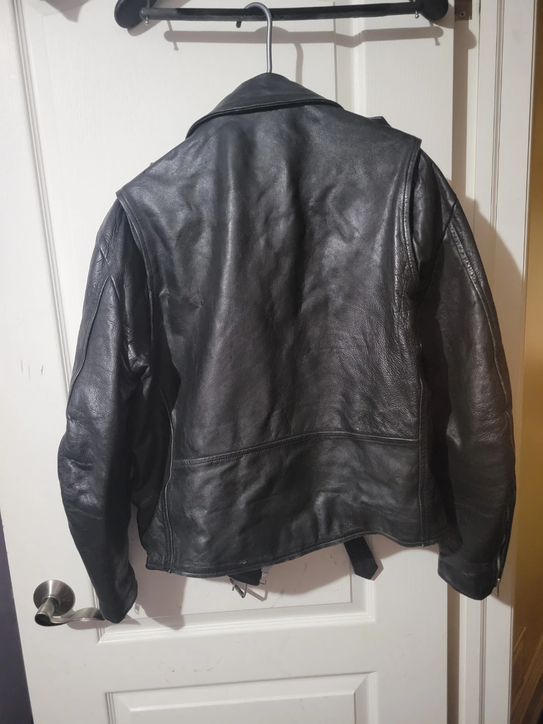 Black Leather Motorcycle Jacket - photo 3