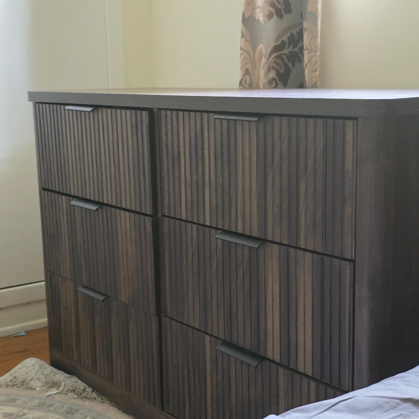 Dark Wood Dresser - 6 Drawer - photo 4