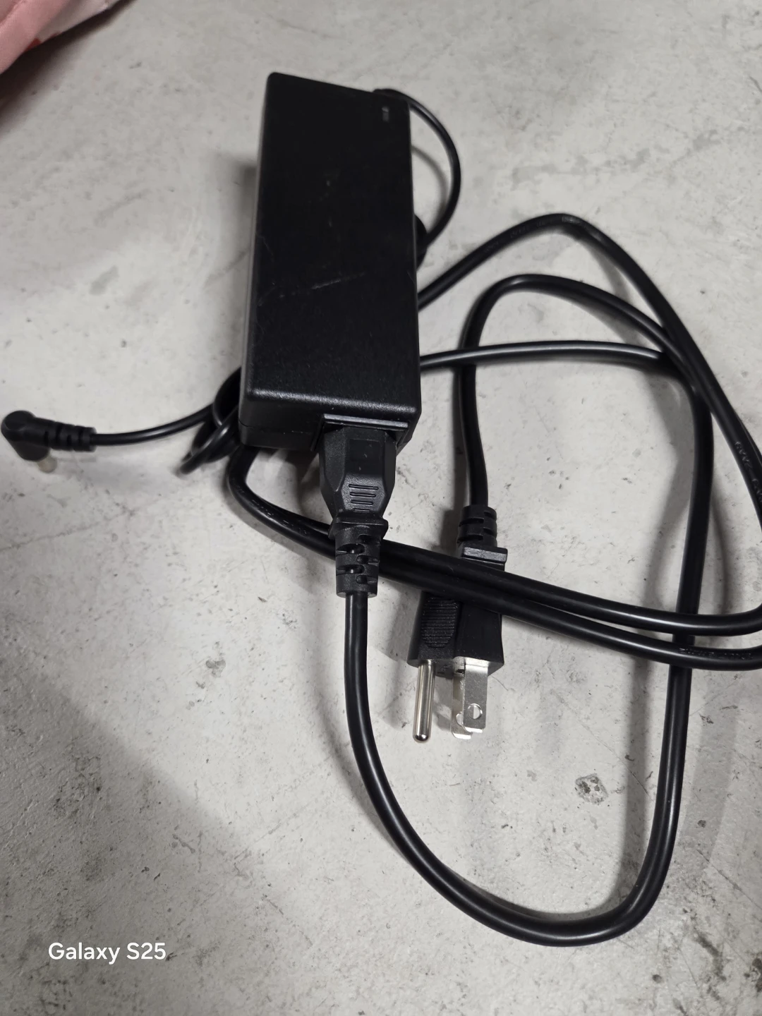 AC Adapter Power Supply - photo 3