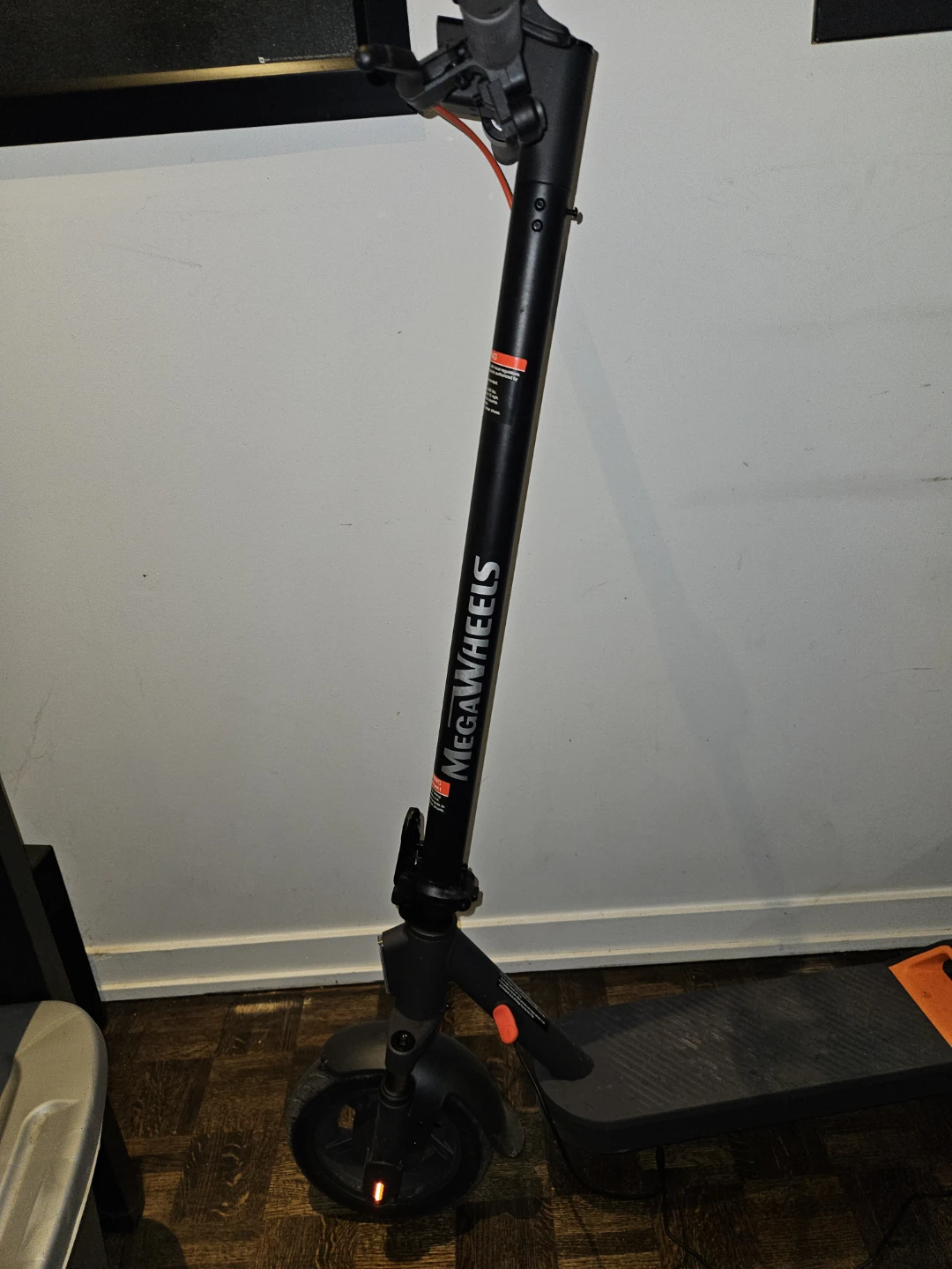 Electric scooter like new - photo 2
