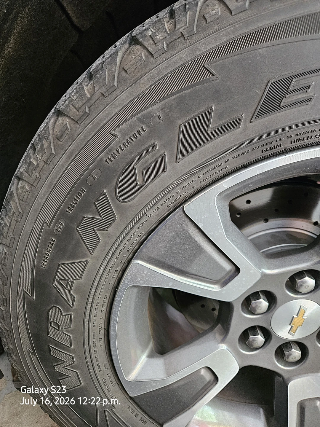 Goodyear Wrangler Tire 255/65R17 - photo 3