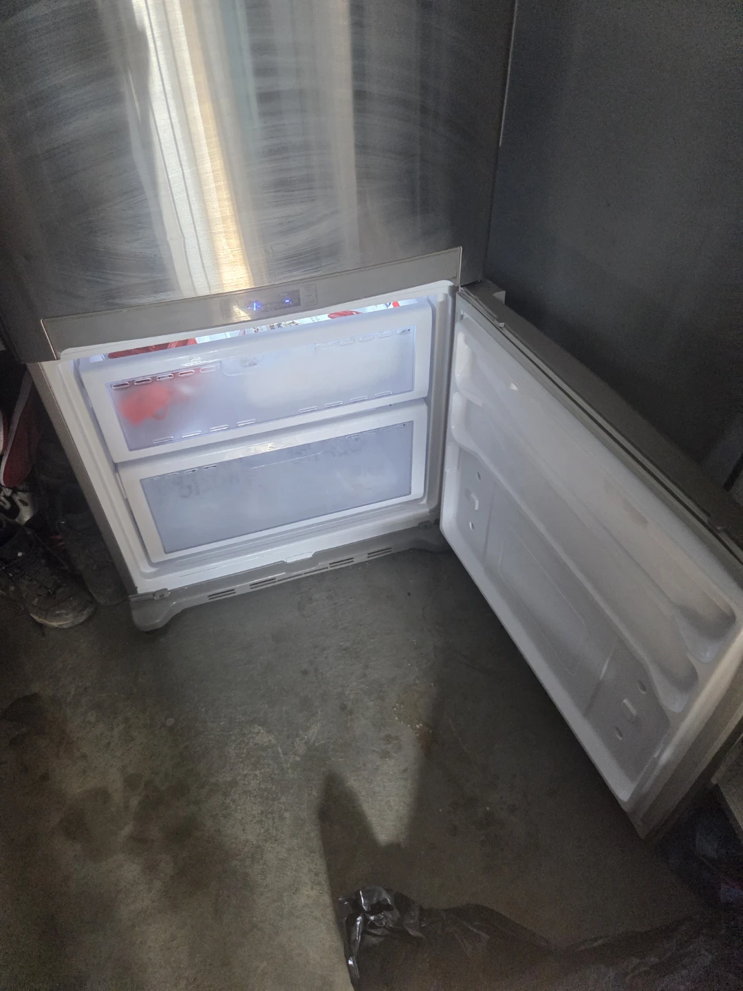 Samsung French Door Refrigerator - photo 2